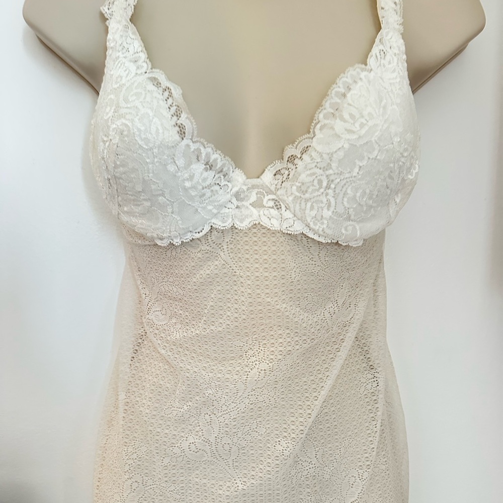 La Perla Elegant Cream Lace Chemise - Picture 12 of 16